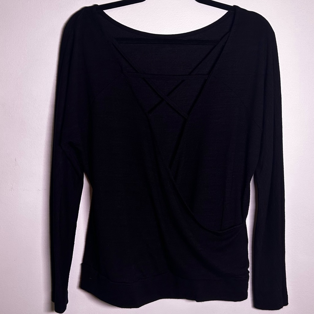 Dynamite / Long Sleeve Wrap Top / Reversible / Black